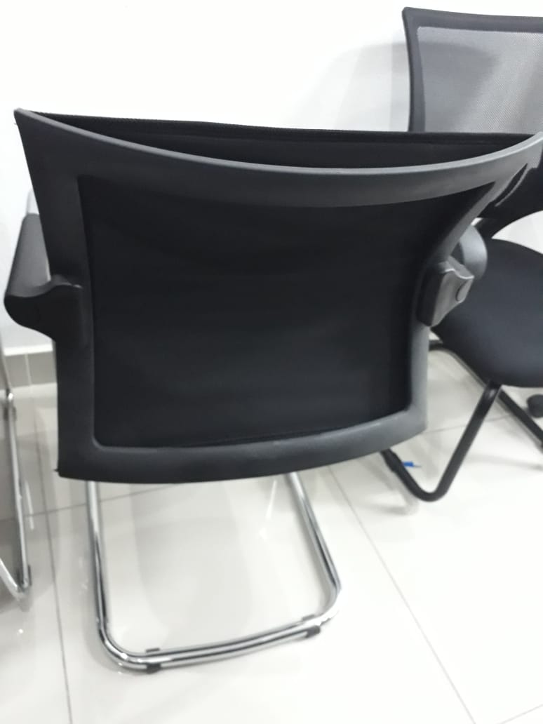 Silla de Oficina de Espera Premium Estilo Trineo Comix Deluxe | Muebles Zeus El Salvador - Imagen 2