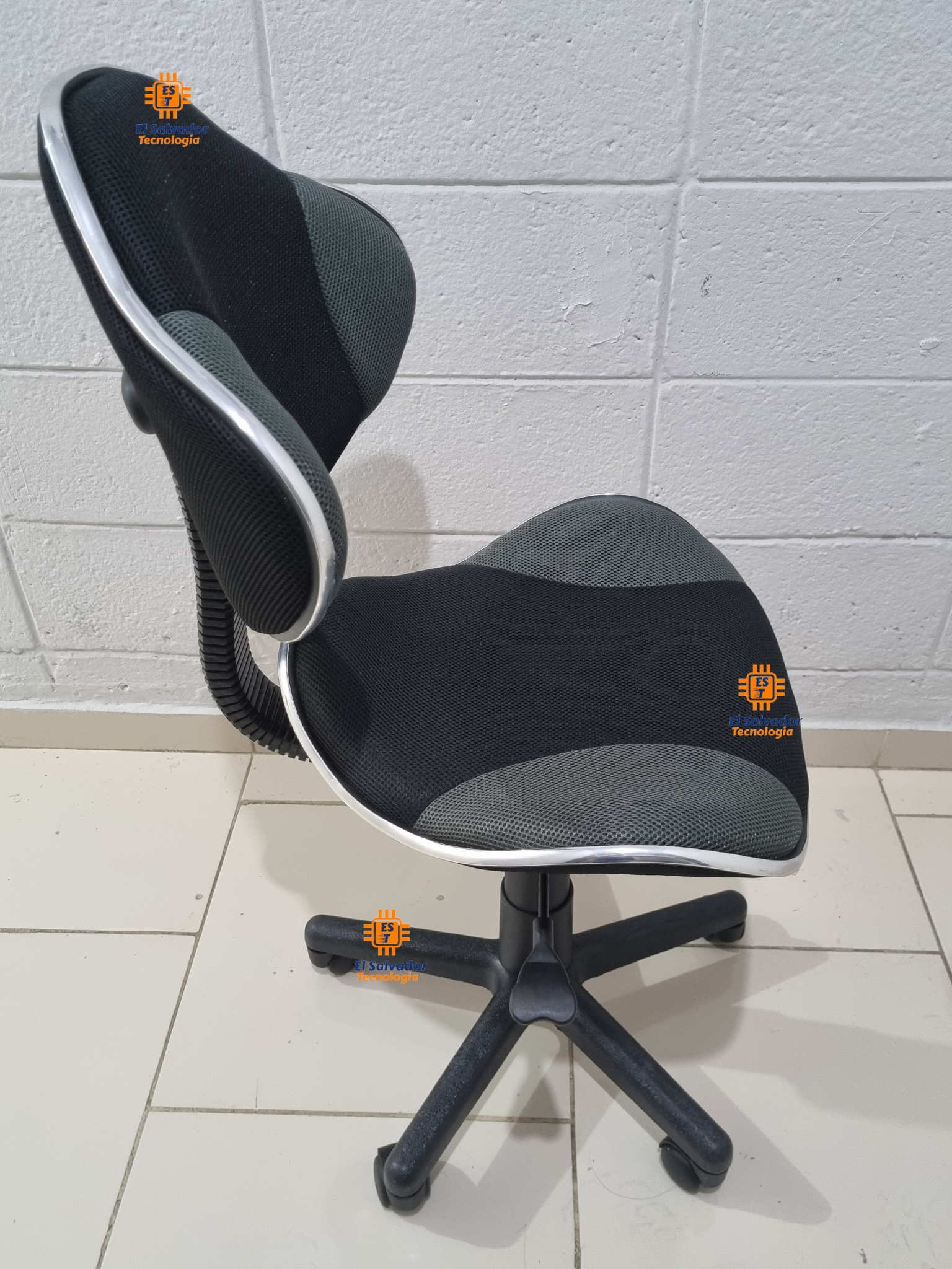 Silla Ergonómica para Oficina Xtech