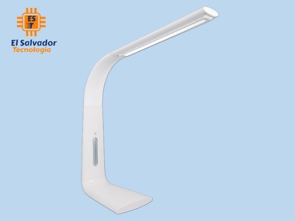Lámpara Led de Escritorio con USB Zadro