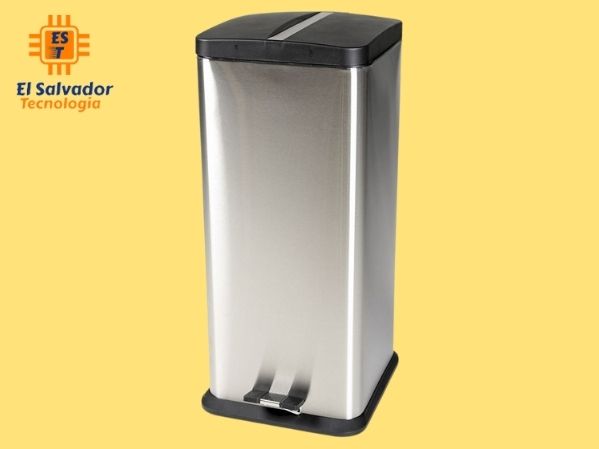 Basurero acero inoxidable cuadrado acabado satinado 30 l