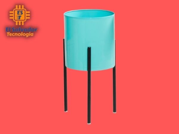 Maceta metálica azul con soporte 18 pulg