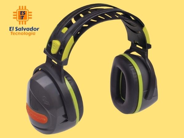 Orejera snr 33 db