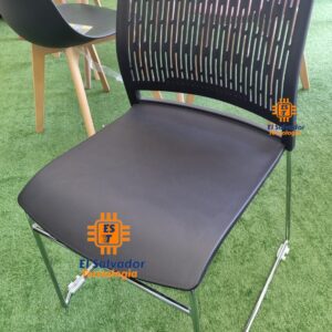 Silla moderna de espera trineo glacial negro