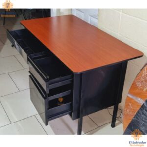 Escritorio Secretarial CMK - Estructura Negra - Cubierta Color Caoba - 1.20 Ancho x 0.65 Profundidad x 0.75 Altura