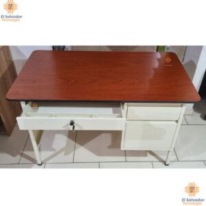 Escritorio CMK PREMIUN - Color Vino- Estructura blanca - 1.20 mt Ancho x 0.70 Profundidad x 0.75 Altura