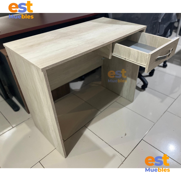 Mesa de Estudio Juvenil –TLS–3456