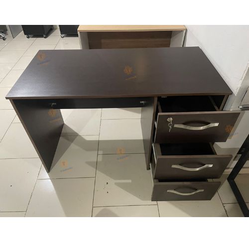 Escritorio color café de 3 gavetas-TLS 1552-1.20 m ancho x 0.60 m fondo x 0.76 m alto