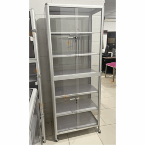 Vitrina Exhibidora Vertical CON RODOS Y CHAPAS–  0.70 m ancho x 0.40 m fondo x 1.80 m alto MAX-46